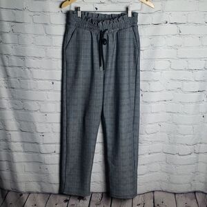 Indero Black and White Pants